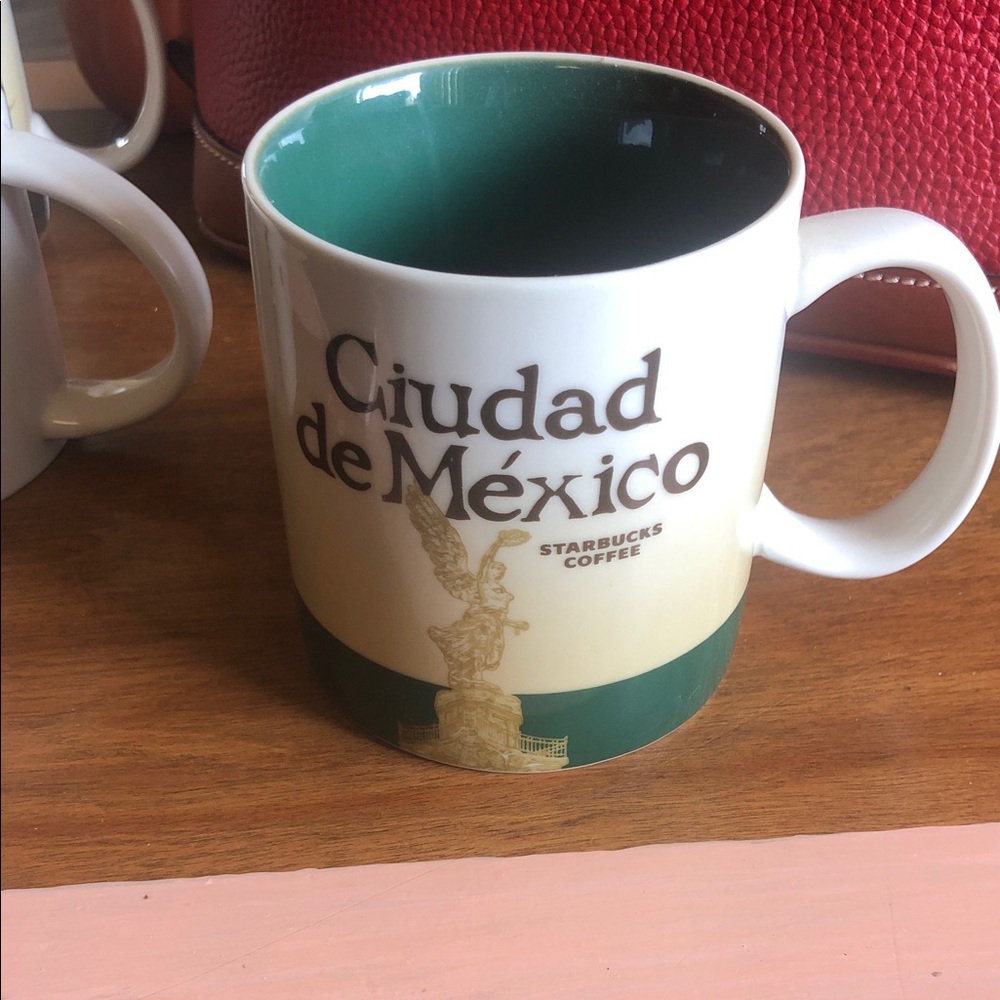 Starbucks Ciudad de México White and Green Ceramic Mug